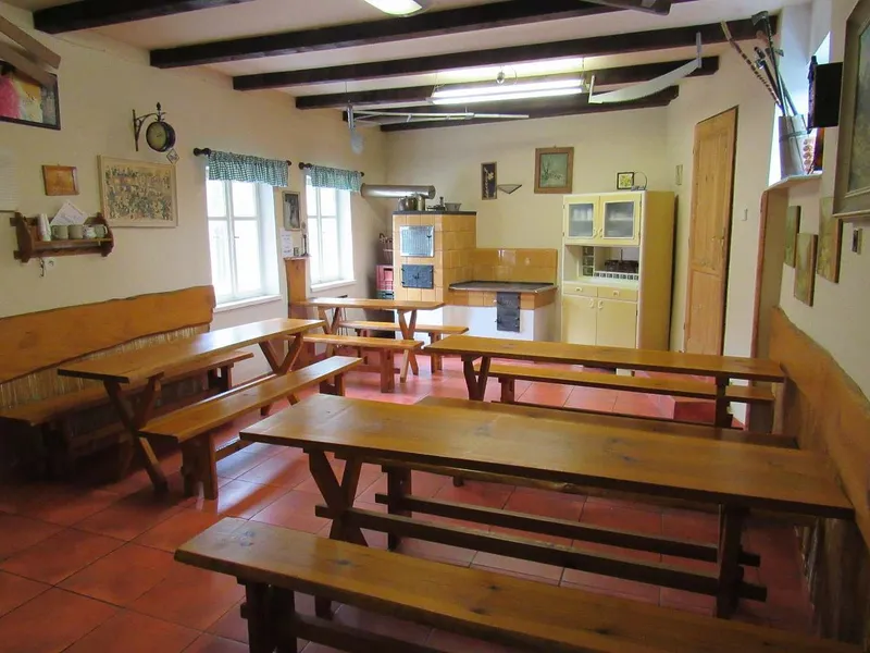 Společenská místnost, hospoda